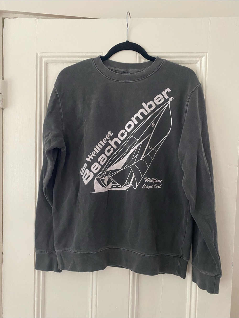 Beachcomber Graphic Crewneck Sweatshirt - Charcoal